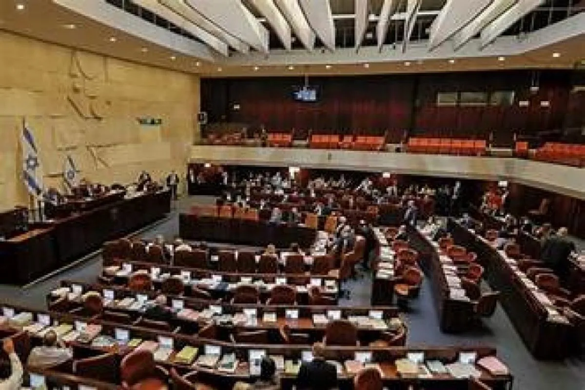 “الكنيست” تصادق بالقراءة الأولى على وقف تزويد منشآت “الأونروا” بالمياه والكهرباء